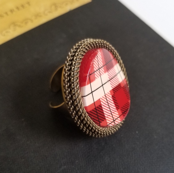 Pretty Lil' Punk! Red Plaid Resin Ring - Picture 2 of 8